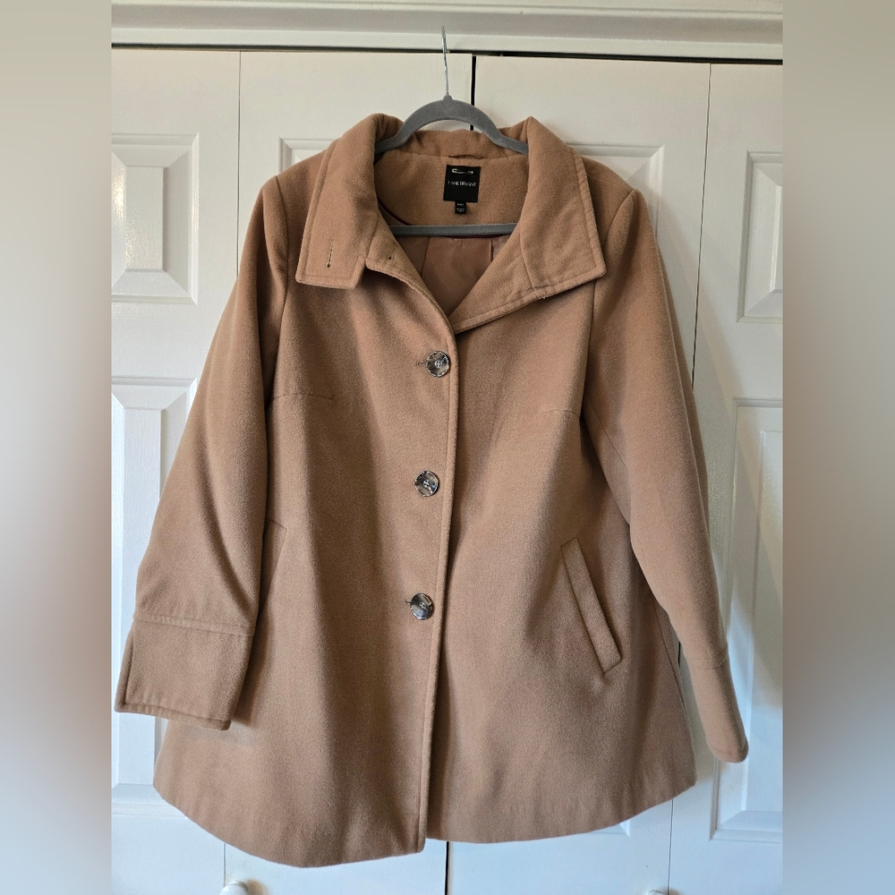 Women's Lane Bryant Coat Camel Color Size 14/16.